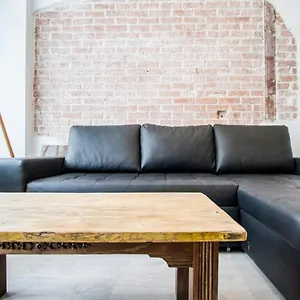 Moderno Estudio-loft Chamartin , Madrid España